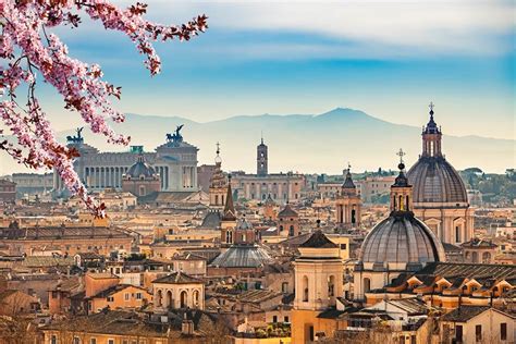 The Seven Hills of Rome: Center Stage in Rome’s .